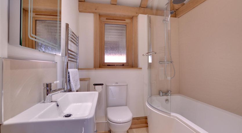 Photo of 2 Bed in Tenterden