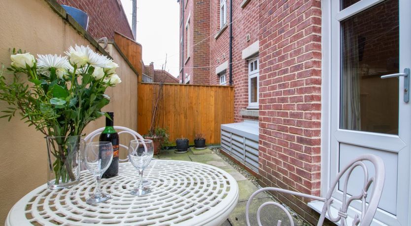 Photo of 2 Bed in Whitby