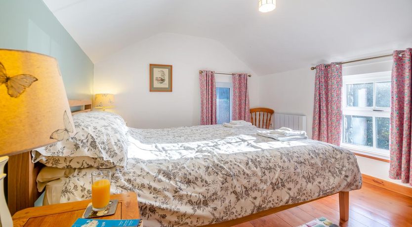 Photo of 2 Bed in Penrhyndeudraeth