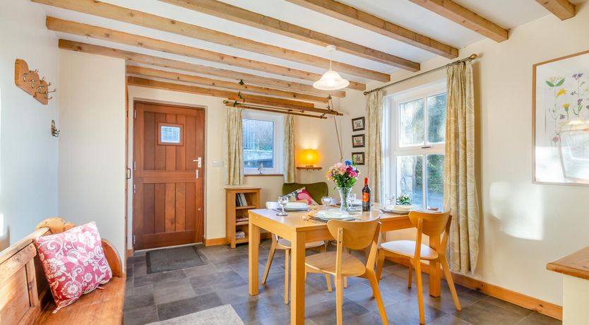 Photo of 2 Bed in Penrhyndeudraeth