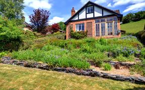 Photo of 3 Bed in Llangollen