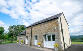 Photo of 3 Bed in Swansea Valley