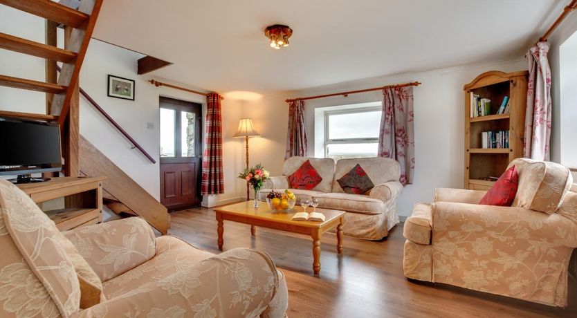 Photo of 4 Bed in St Davids