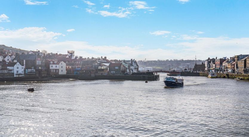Photo of 2 Bed in Whitby