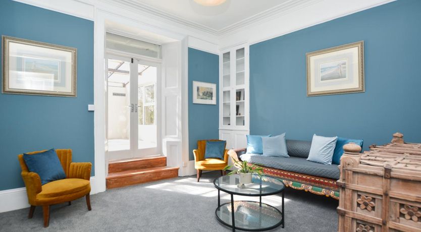 Photo of 7 Bed in Mousehole