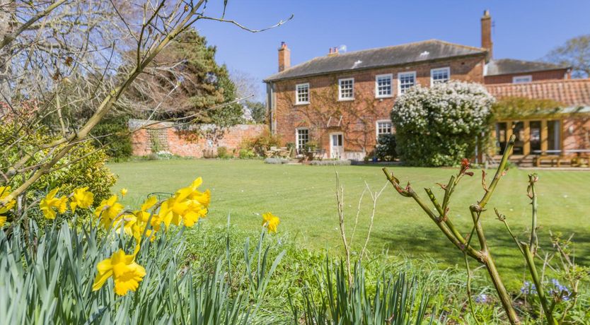 Photo of 6 Bed in Orford