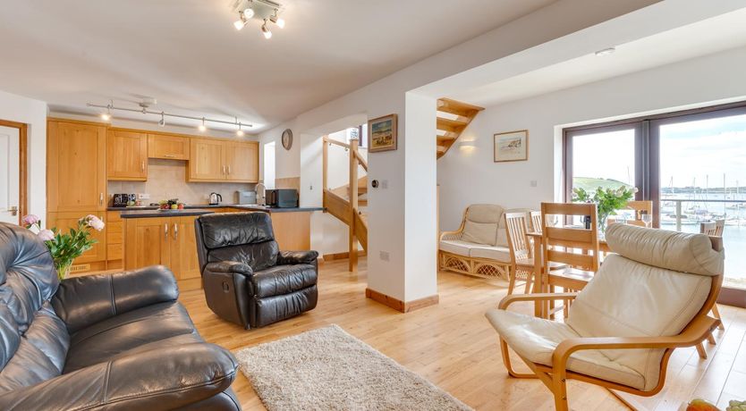 Photo of 3 Bed in Falmouth