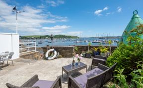 Photo of 3 Bed in Falmouth