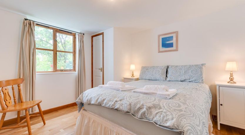 Photo of 3 Bed in Falmouth