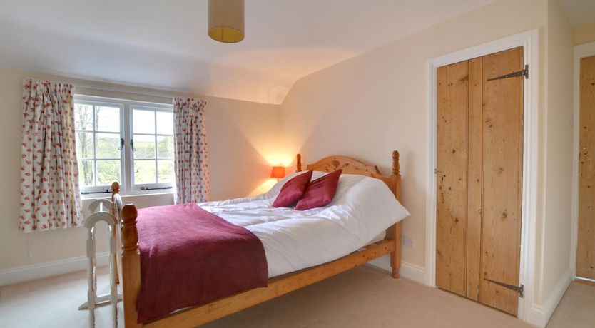 Photo of 1 Bed in Barham