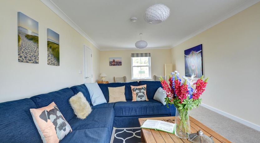 Photo of 5 Bed in Amroth