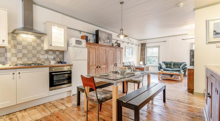 Photo of 2 Bed in Fowey