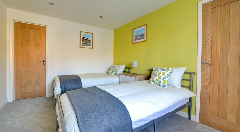 Photo of 3 Bed in Langham