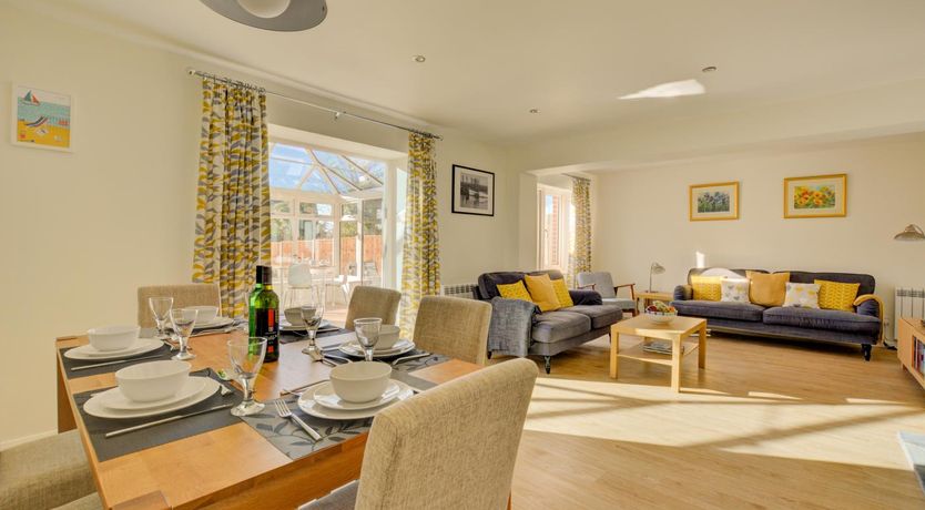 Photo of 3 Bed in Langham