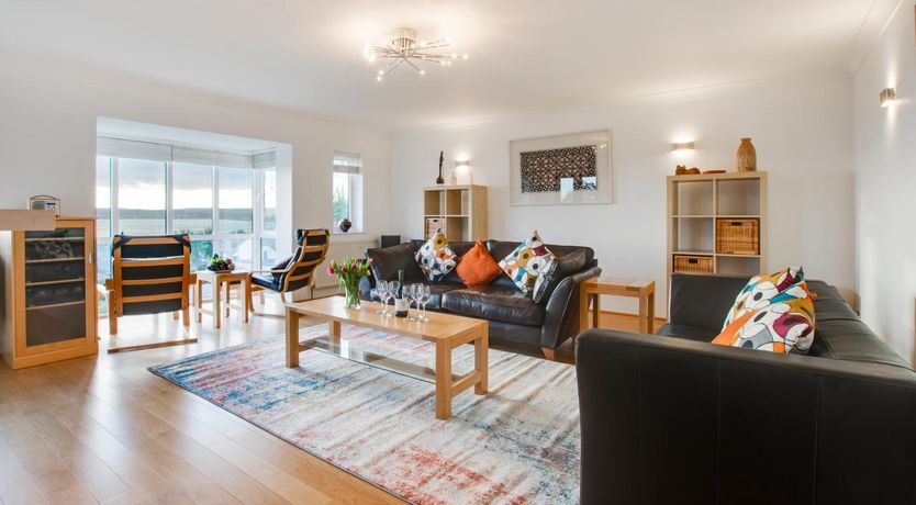 Photo of 4 Bed in Marazion