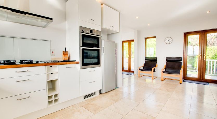 Photo of 4 Bed in Marazion
