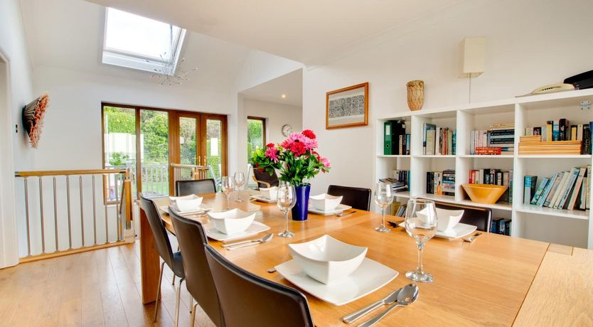 Photo of 4 Bed in Marazion