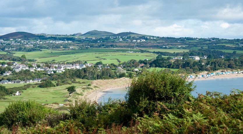 Photo of 4 Bed in Bwlchtocyn