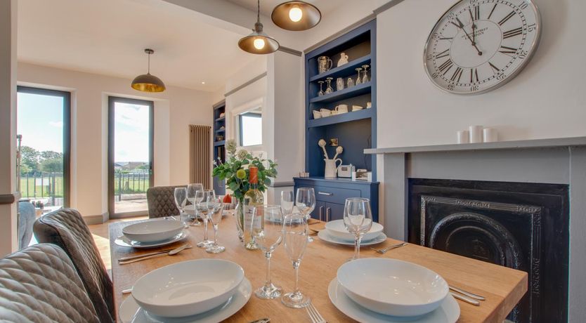 Photo of 3 Bed in Torquay