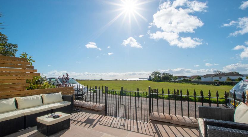 Photo of 3 Bed in Torquay