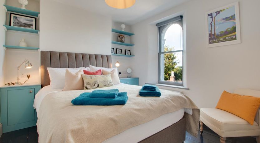 Photo of 3 Bed in Torquay