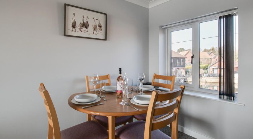 Photo of 2 Bed in Horning
