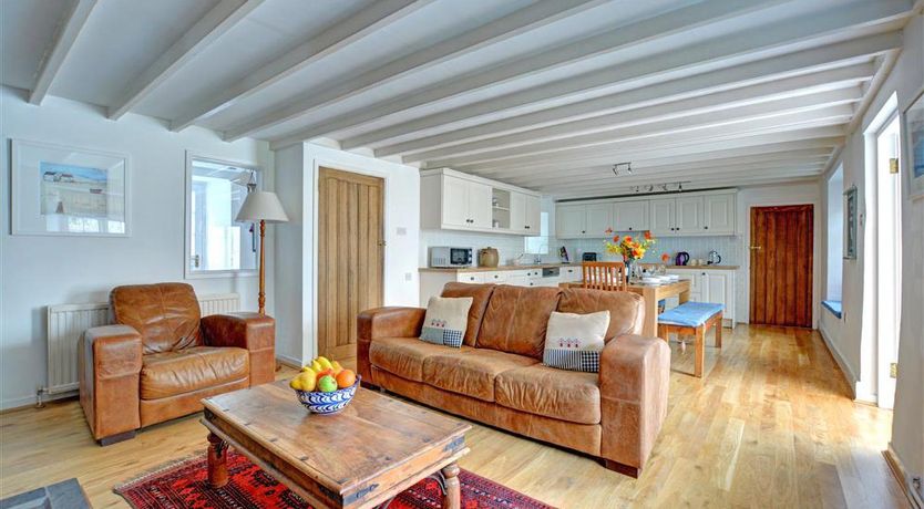 Photo of 4 Bed in Lostwithiel