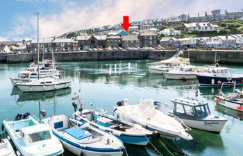2 Bed in Porthleven Holiday Home