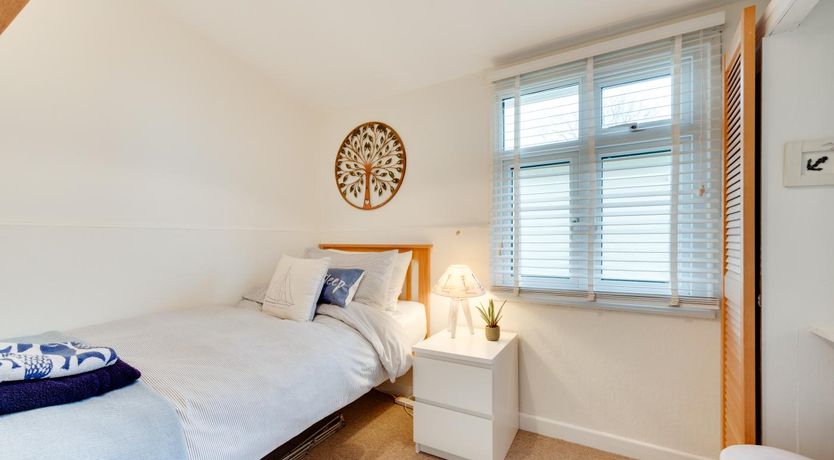 Photo of 2 Bed in Stoke Fleming