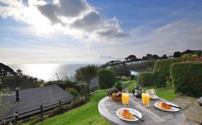 Photo of 2 Bed in Stoke Fleming