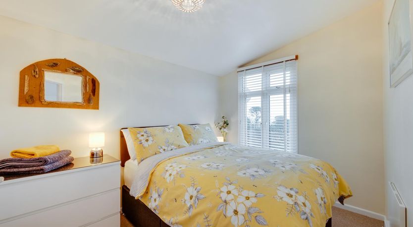 Photo of 2 Bed in Stoke Fleming