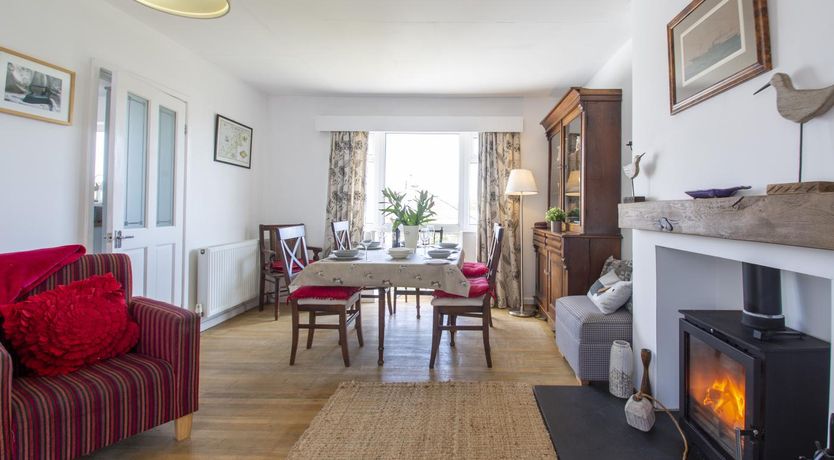 Photo of 3 Bed in Pwllheli