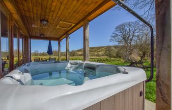 2 Bed in Llandrindod Wells Holiday Home