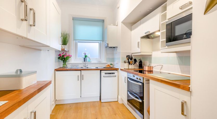 Photo of 1 Bed in Overstrand