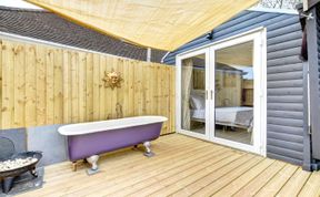 Photo of 1 Bed in Totnes