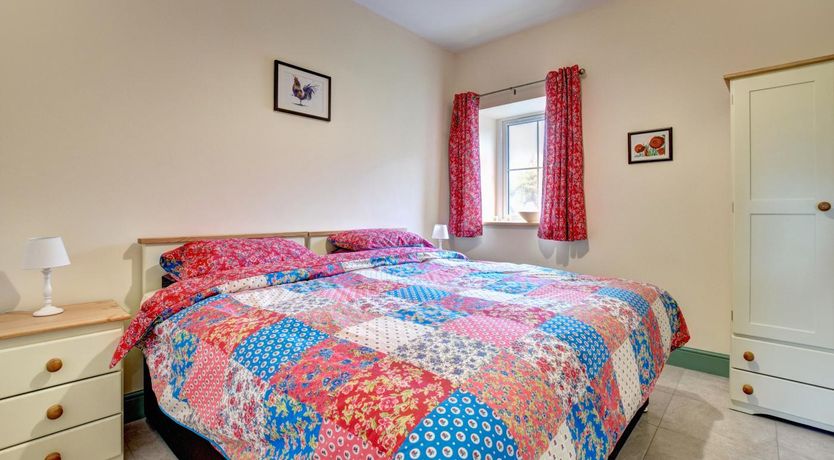 Photo of 3 Bed in Llanon
