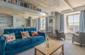 5 Bed in Mousehole Holiday Home