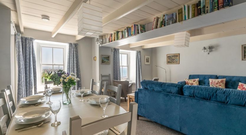 Photo of 5 Bed in Mousehole