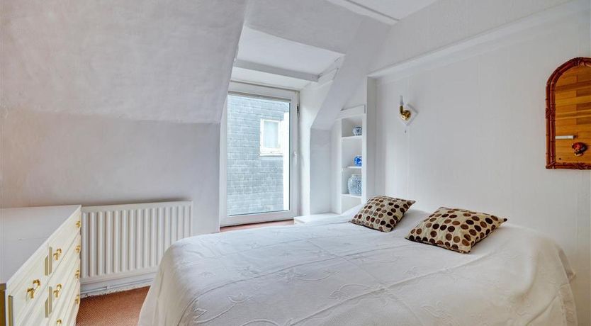 Photo of 3 Bed in St Ives