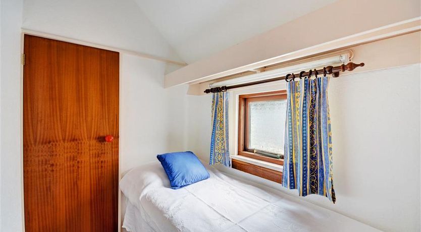 Photo of 3 Bed in St Ives