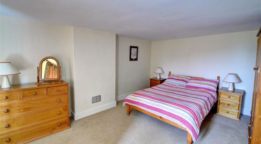Photo of 4 Bed in Presteigne