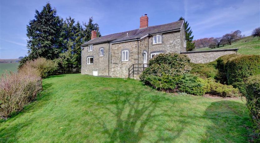 Photo of 4 Bed in Presteigne