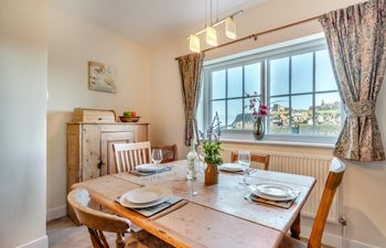 2 Bed in Whitby Holiday Home