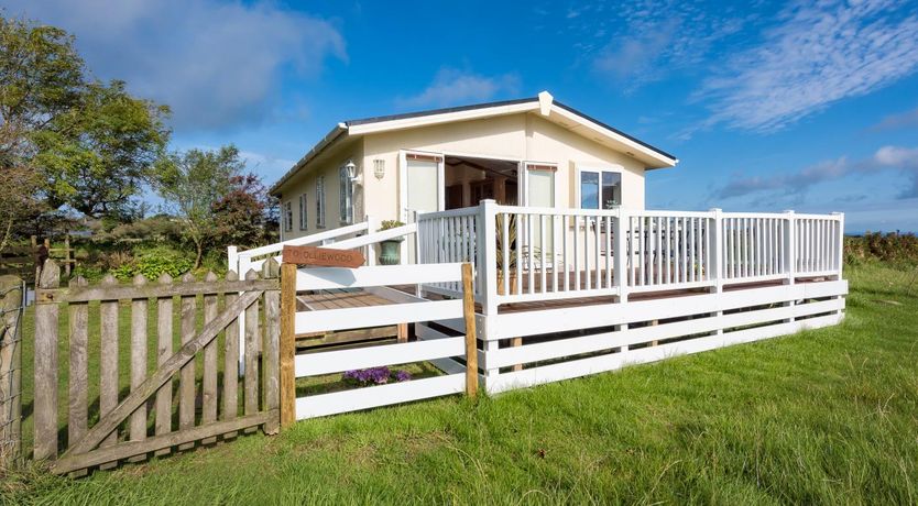 Photo of 3 Bed in Dinas