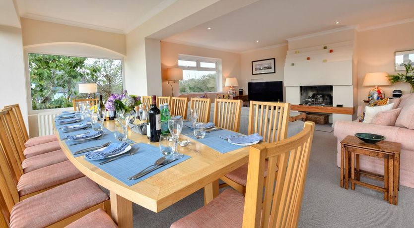 Photo of 7 Bed in Abersoch