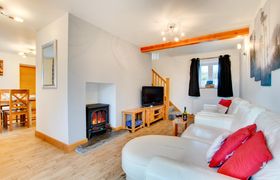 Photo of 3-bed-in-rhayader-1