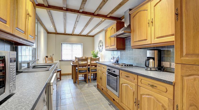 Photo of 2 Bed in Y Felinheli