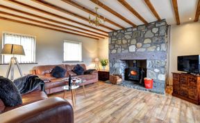 Photo of 2 Bed in Y Felinheli