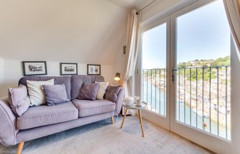 2 Bed in Looe Holiday Home