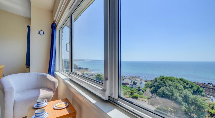 Photo of 3 Bed in Portwrinkle